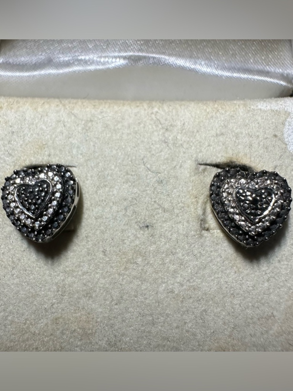 Black & White Heart Earrings